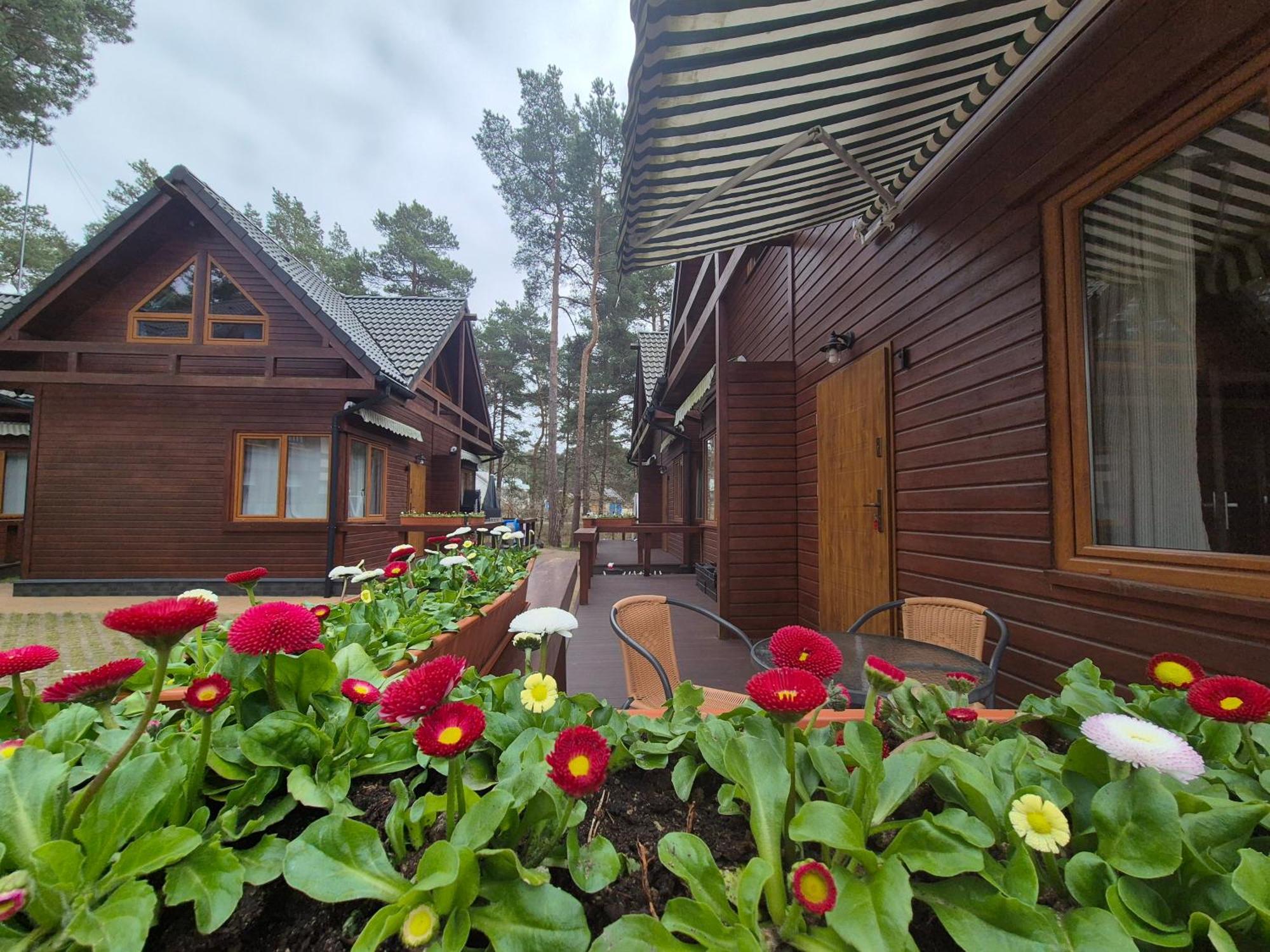 Aqua Domki Caloroczne Pobierowo Exterior foto